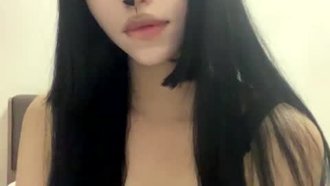 Katie online show from August 5, 4:49 pm