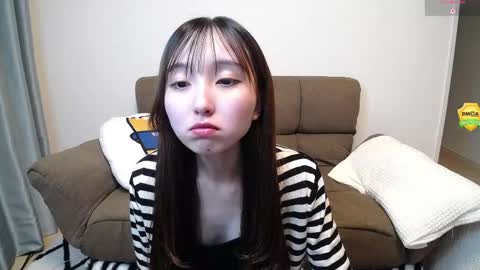 yui_x online show from May 20, 11:44 am