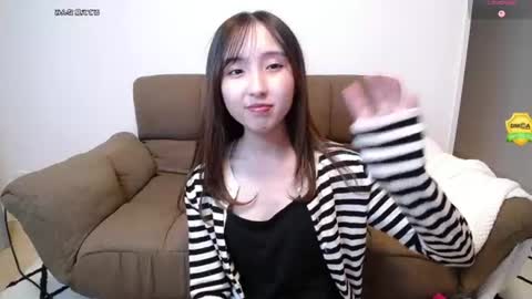 yui_x online show from August 15, 11:03 am