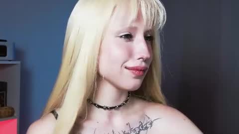 Misa online show from August 10, 10:55 pm