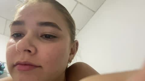 yuli2407 online show from September 9, 9:38 pm
