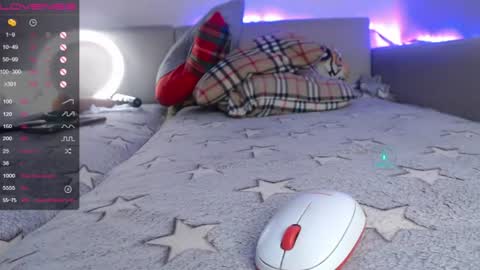 Sweet Pussy online show from August 15, 4:44 pm