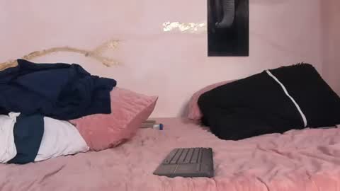 yulian 2811 online show from August 8, 10:04 am