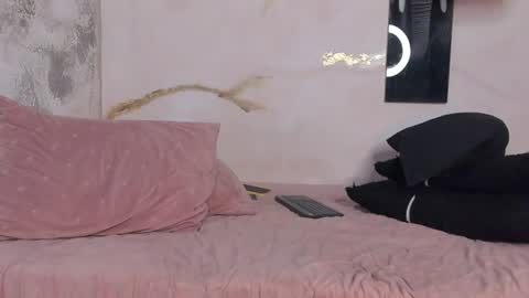 yulian 2811 online show from August 15, 6:28 am