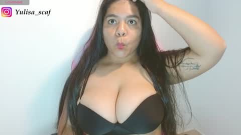 Yuliii  online show from July 28, 2:17 am