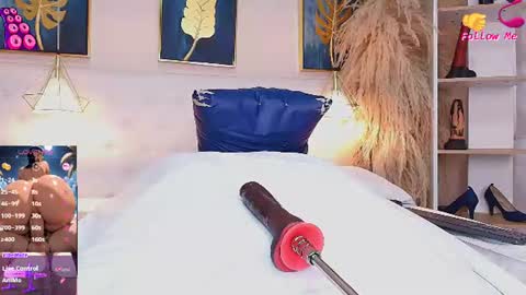 Tania online show from August 11, 2:30 pm