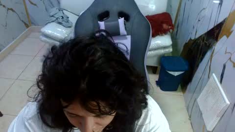 Snowflake online show from August 11, 11:29 pm