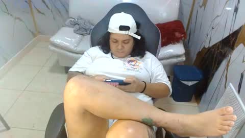 Snowflake online show from August 12, 1:52 am