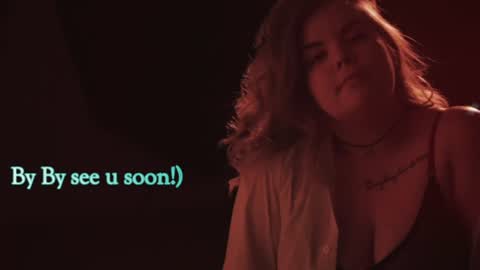 Polly online show from July 25, 9:52 pm