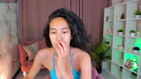 Cindey online show from August 11, 5:42 am