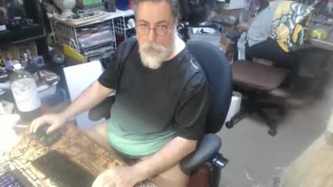 yummyflguy online show from May 11, 6:54 pm