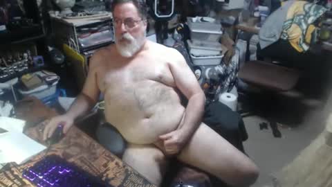 yummyflguy online show from May 15, 6:52 pm