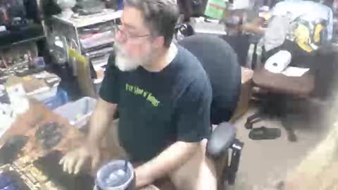 yummyflguy online show from May 18, 8:42 pm