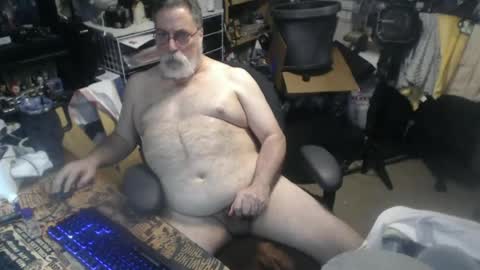 yummyflguy online show from June 15, 10:41 pm