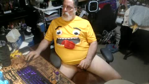 yummyflguy online show from June 29, 3:48 pm