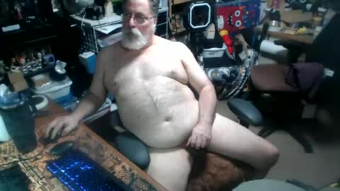yummyflguy online show from July 1, 9:16 pm