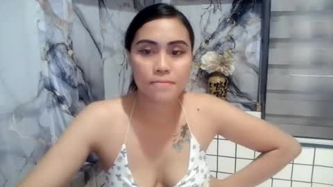 yummyjane19 online show from August 1, 6:08 am