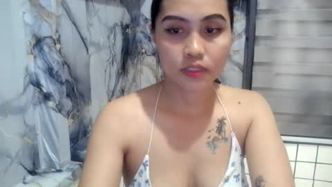 yummyjane19 online show from August 15, 6:28 am