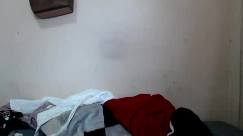 yummytittsxx online show from August 12, 11:12 am