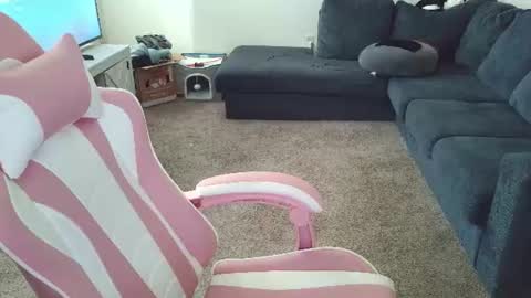 yummyxtummy online show from July 24, 10:35 pm