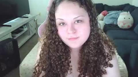 yummyxtummy online show from August 1, 4:02 pm