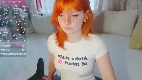 yuna_jin online show from July 28, 11:05 am