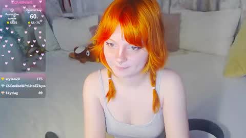 yuna_jin online show from July 28, 6:47 pm