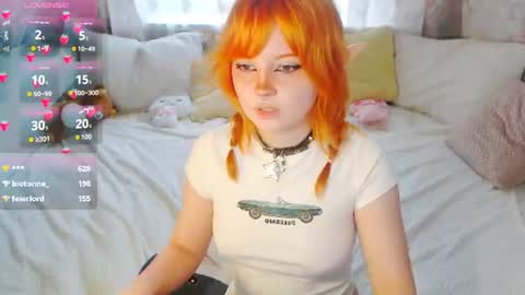 yuna_jin online show from August 8, 12:49 pm