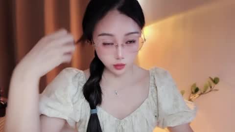 YunEr online show from August 3, 3:57 am