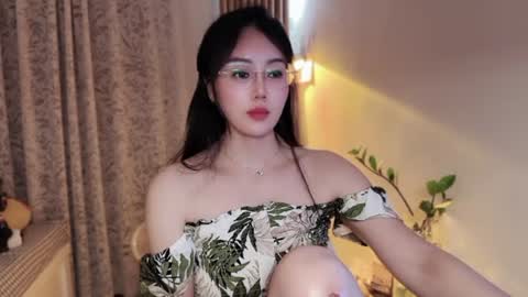 YunEr online show from August 8, 3:23 pm
