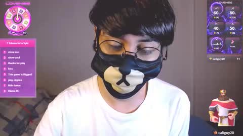 the puppy boy online show from June 3, 3:32 am