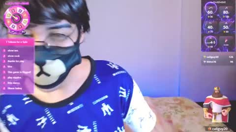 the puppy boy online show from August 12, 4:37 am