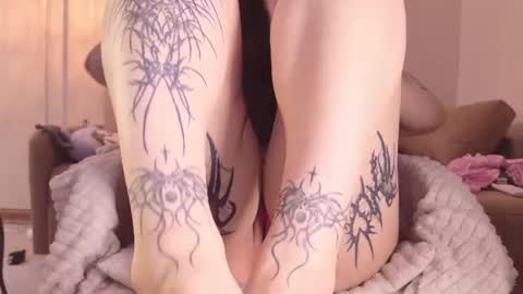 Hi My name Yuriko online show from August 13, 7:44 am