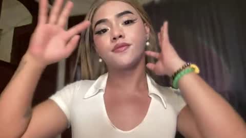 Miss Yvonne online show from August 13, 1:52 am