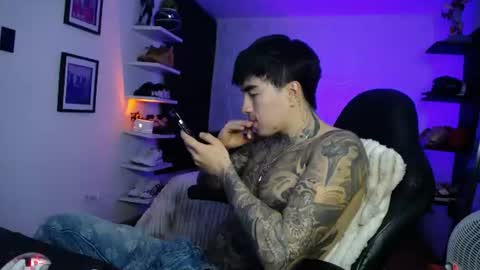   online show from August 1, 7:58 am