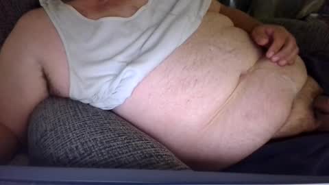 zach93_ online show from June 13, 6:05 pm