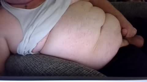 zach93_ online show from June 15, 7:34 pm
