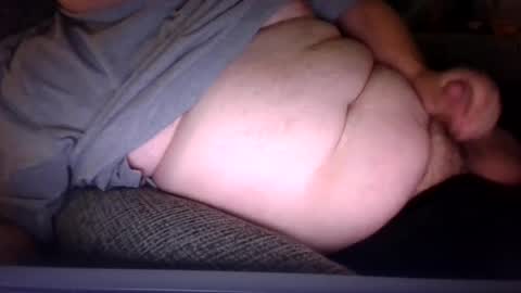 zach93_ online show from July 17, 4:18 pm