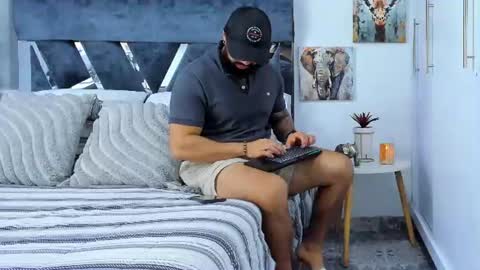 Zack Froone online show from August 4, 2:14 pm