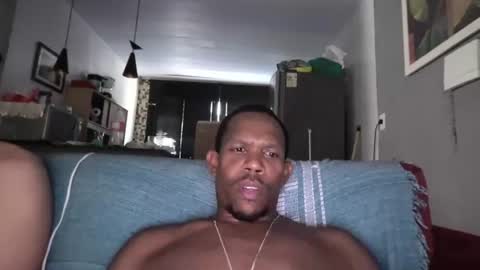 Black  White online show from August 7, 12:49 pm