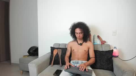 zadders_yb online show from March 10, 5:48 am