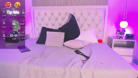 zafiro_rousse_ online show from July 31, 7:08 pm