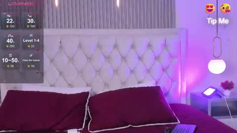 zafiro_rousse_ online show from August 15, 9:19 pm