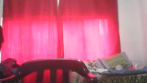 Zafiro online show from August 3, 6:37 pm