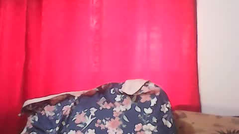 Zafiro online show from August 17, 8:36 pm