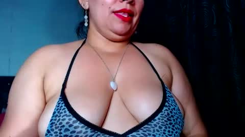 Zahi ... wants to play with everyone...yessss online show from August 10, 4:03 am