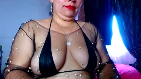 Zahi ... wants to play with everyone...yessss online show from August 10, 5:47 pm