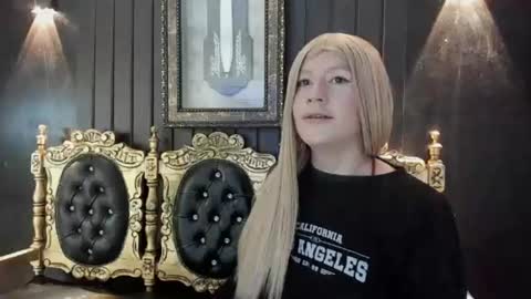 zalir_666 online show from August 11, 3:41 am
