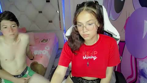 ZAMUEL  MOLLY online show from February 18, 5:54 pm