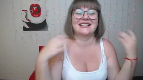 zannadreil online show from August 12, 8:00 pm